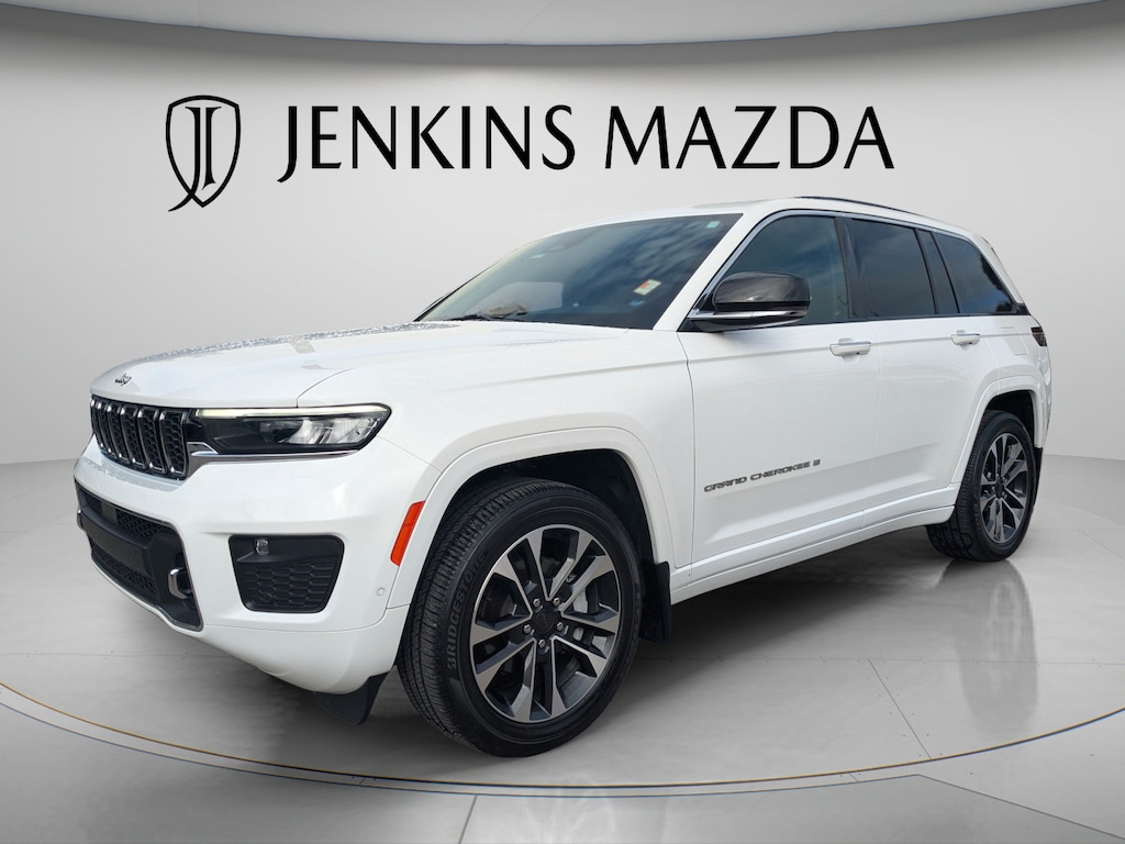 Used 2023 Jeep Grand Cherokee Overland SUV