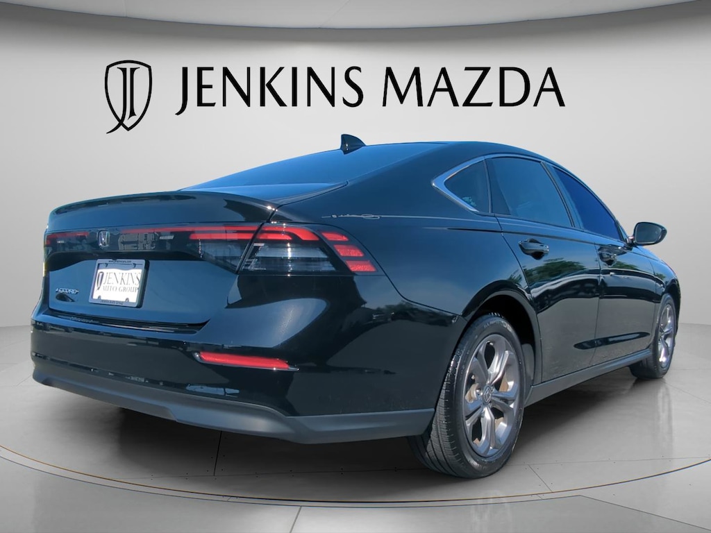 Used 2024 Honda Accord EX Sedan