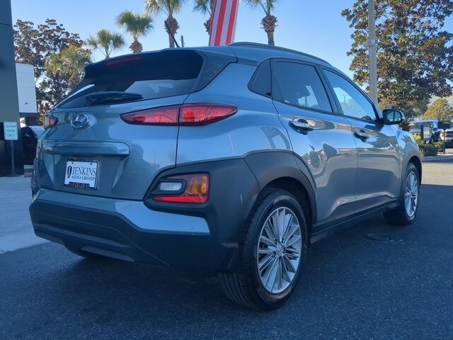 2021 Hyundai Kona SEL photo 3