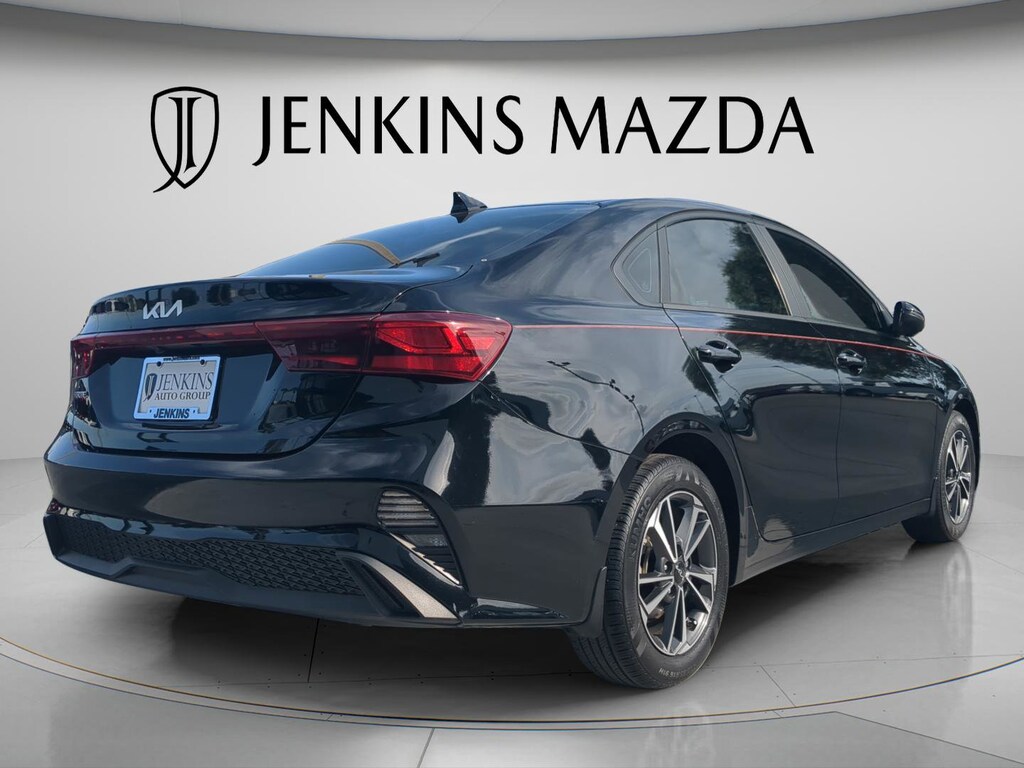 Used 2023 Kia Forte LXS Sedan