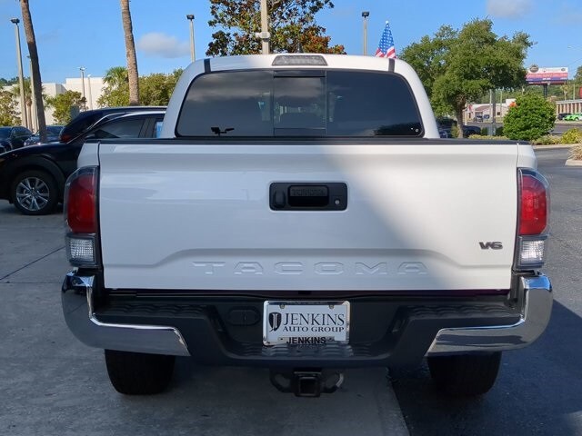 2023 Toyota Tacoma TRD Off-Road V6 photo 2