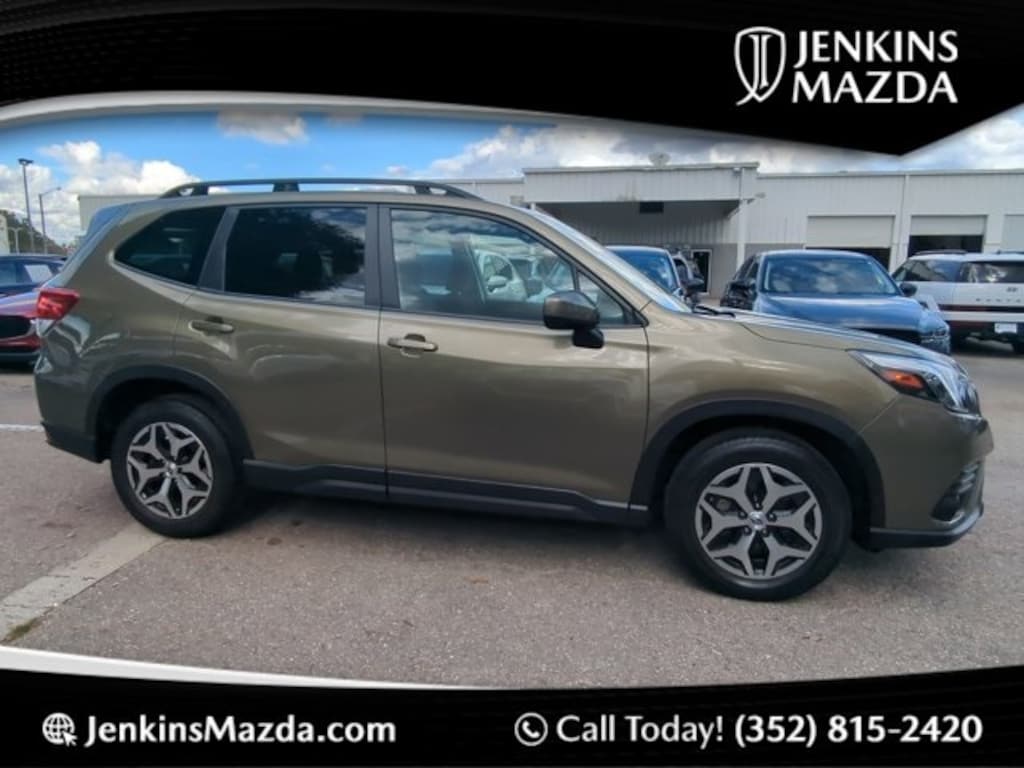 Used 2023 Subaru Forester Premium SUV