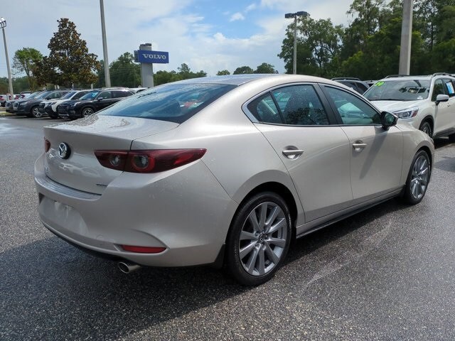 2022 Mazda Mazda3 Preferred Sedan photo 4