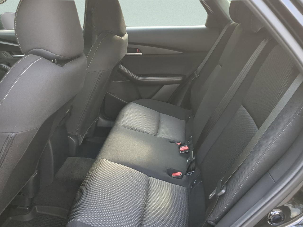 2026 Mazda CX-30 S - Photo 9