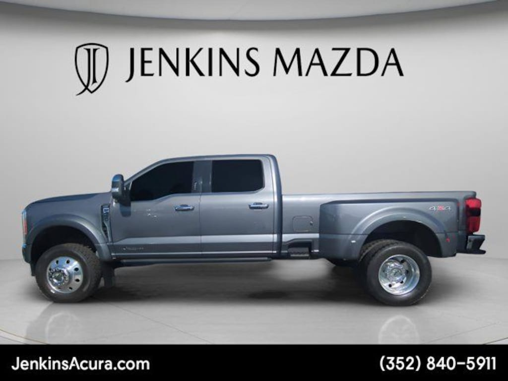 Used 2023 Ford F-450SD Lariat Truck