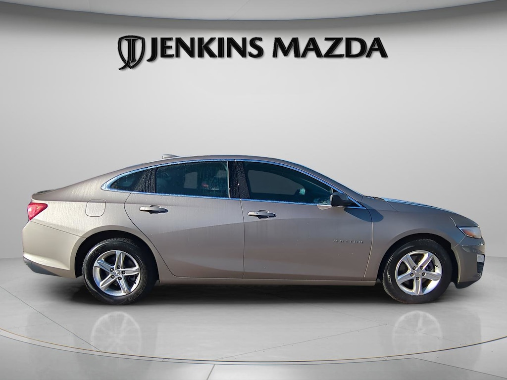 Used 2024 Chevrolet Malibu 1LT Sedan