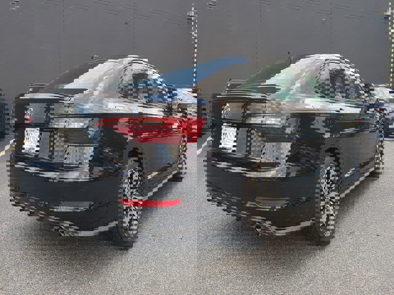 2020 Volkswagen Jetta GLI 2.0T photo 2