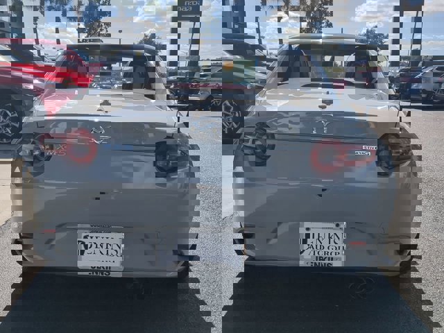 2024 Mazda MX-5 Miata Miata RF Grand Touring photo 4