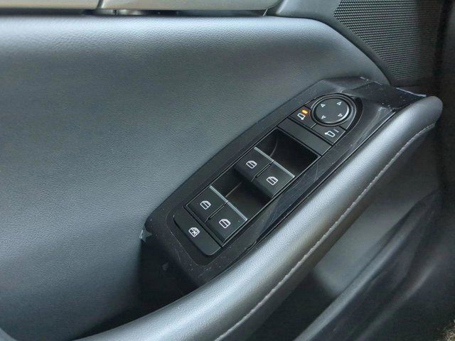 2025 Mazda Mazda3 Select Sport - Photo 18
