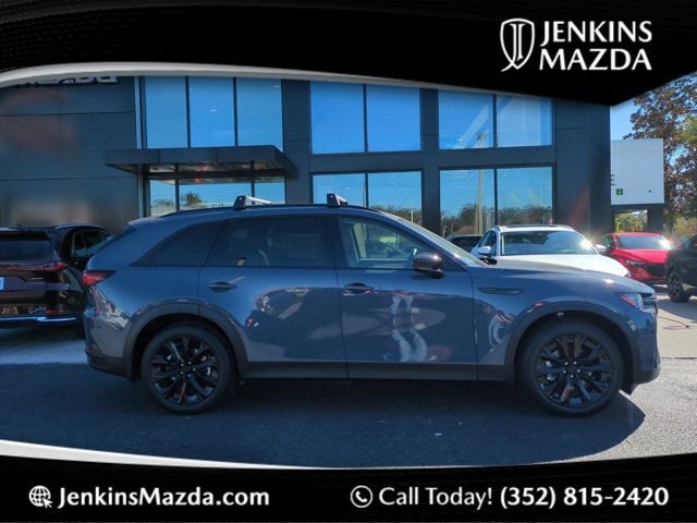 2026 Mazda CX-90 Premium Package's photo