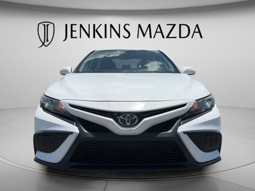Used 2024 Toyota Camry SE Sedan