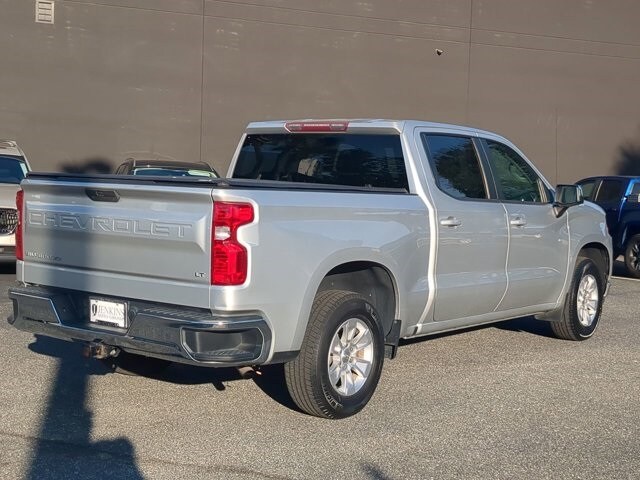2020 Chevrolet Silverado 1500 LT photo 2