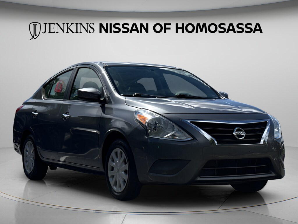 Used 2017 Nissan Versa 1.6 SV Sedan