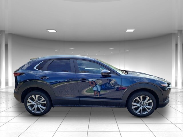 2023 Mazda CX-30 2.5 S Preferred photo 2