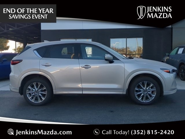 2024 Mazda CX-5 S Premium package