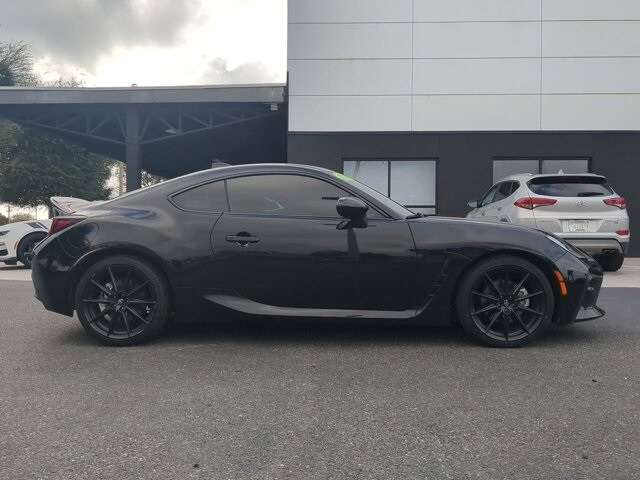 2022 Toyota GR86 Premium photo 2