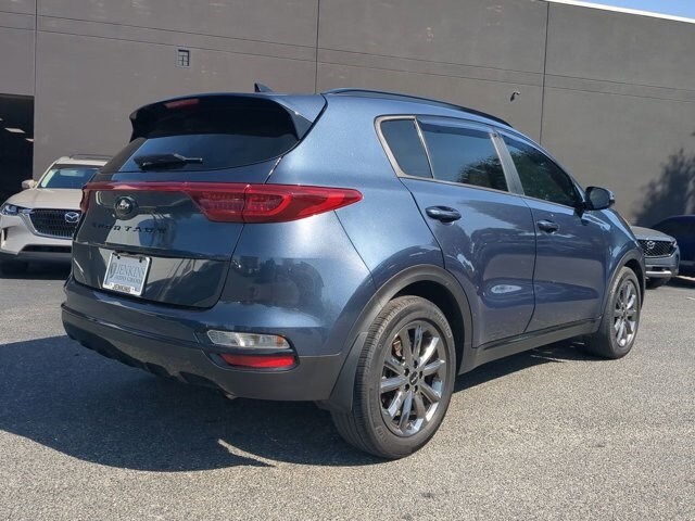 2022 Kia Sportage Nightfall Edition photo 3