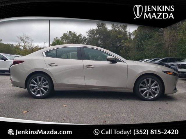 2026 Mazda Mazda3 Preferred's photo