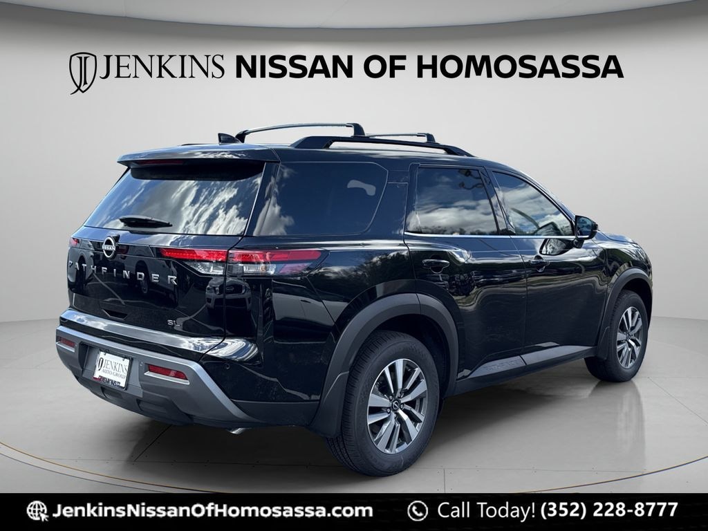 New 2026 Nissan Pathfinder SL SUV