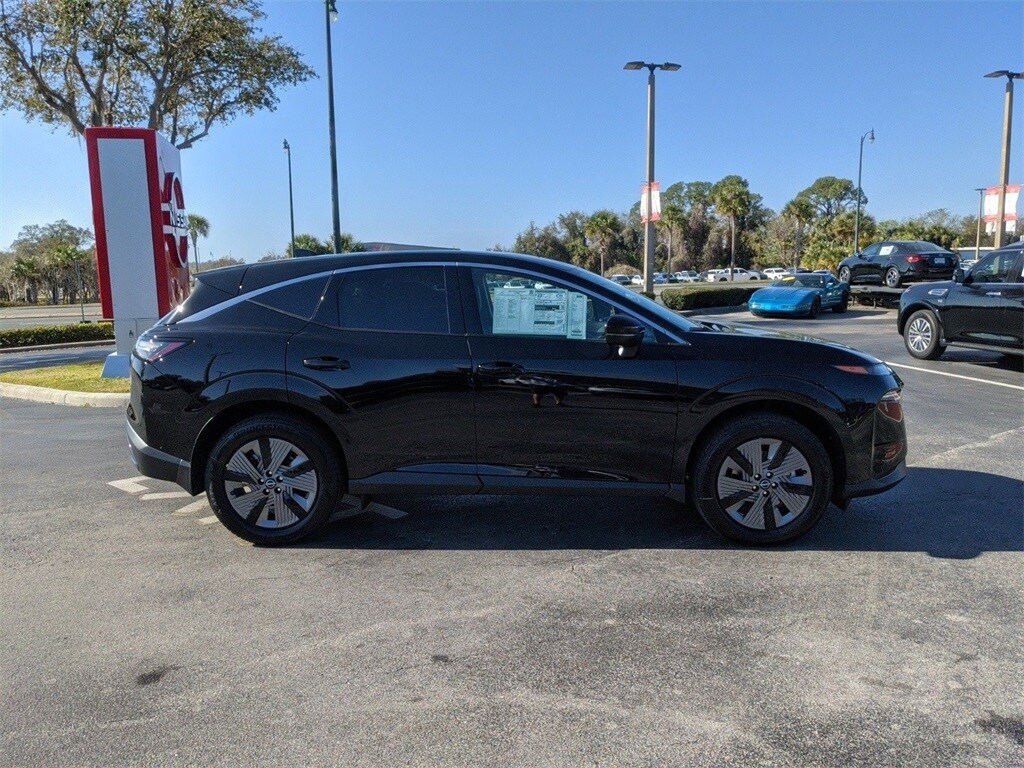 2025 Nissan Murano SL photo 3