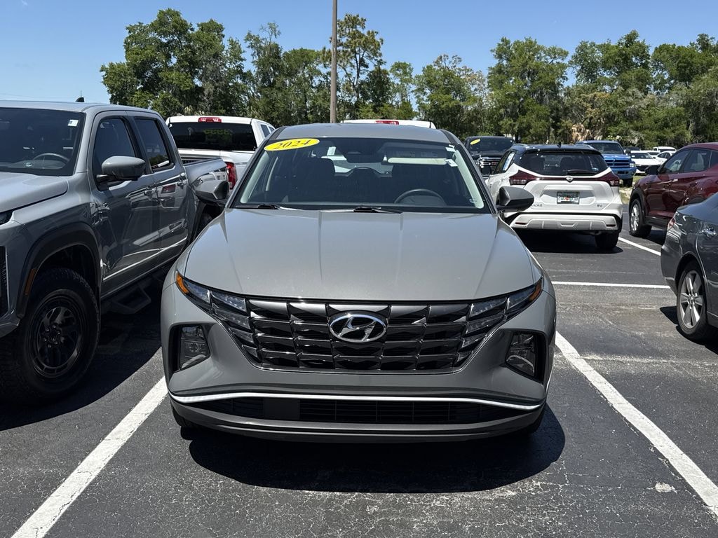 Used 2024 Hyundai Tucson SE SUV