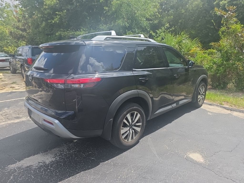 Certified 2025 Nissan Pathfinder SL SUV