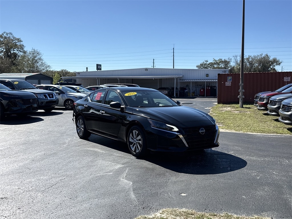 Certified 2025 Nissan Altima S Sedan