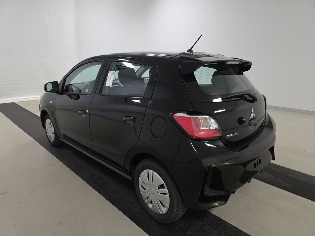 2024 Mitsubishi Mirage ES photo 4