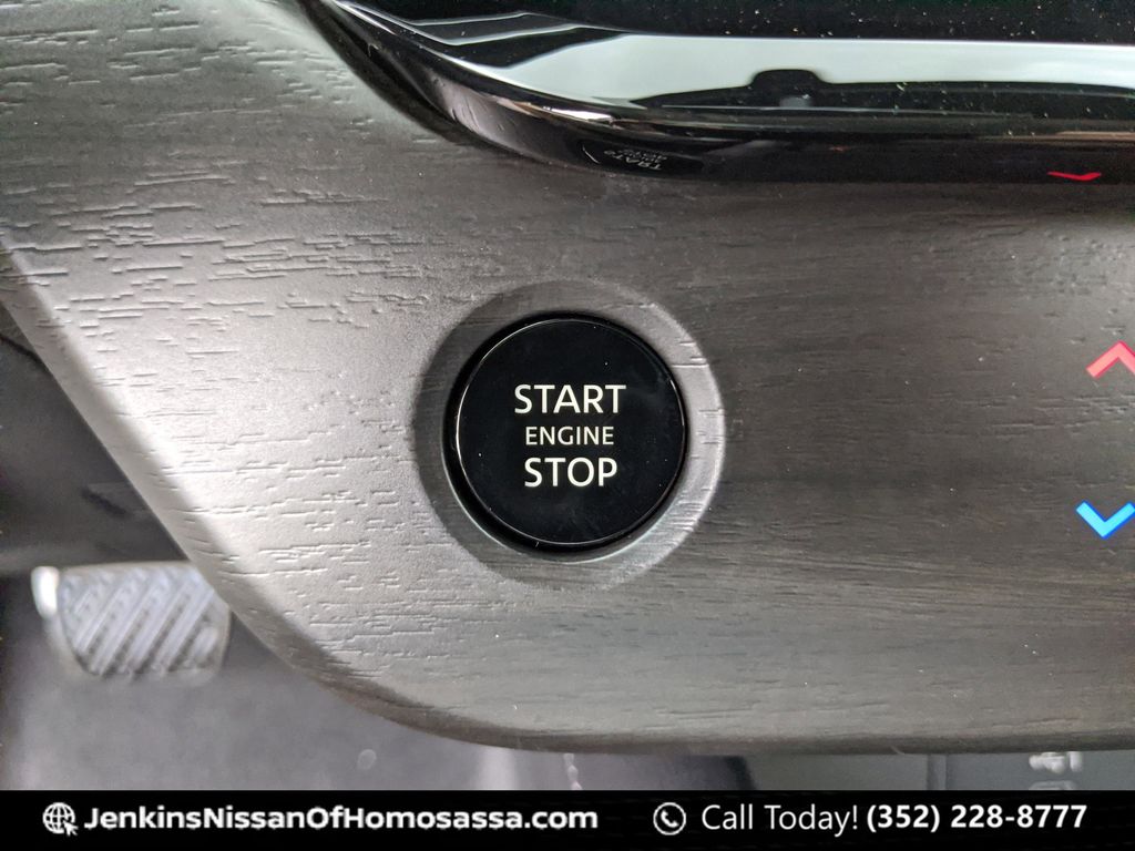 2025 Nissan Murano SL - Photo 40