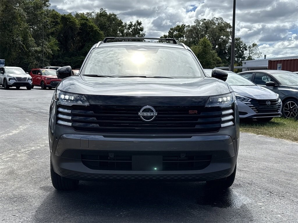 New 2026 Nissan Kicks SR SUV