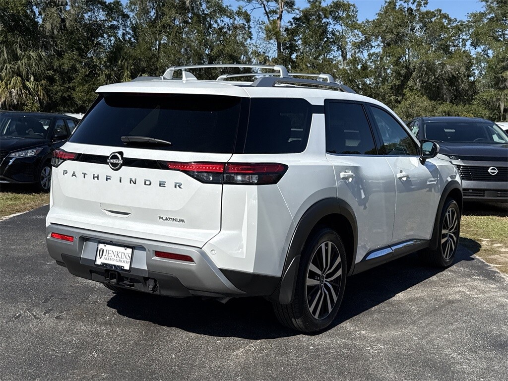 Used 2025 Nissan Pathfinder Platinum SUV
