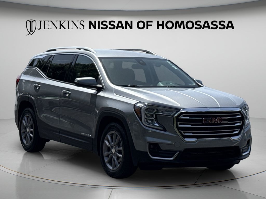 Used 2024 GMC Terrain SLT SUV