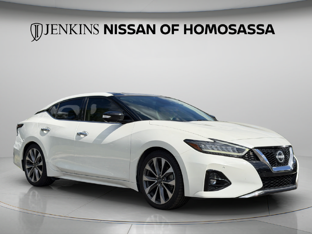 2023 Nissan Maxima