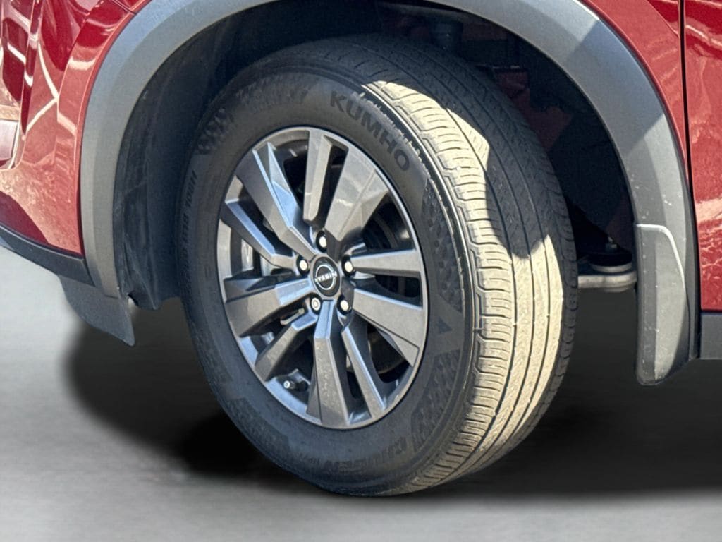 2023 Nissan Pathfinder SV - Photo 44