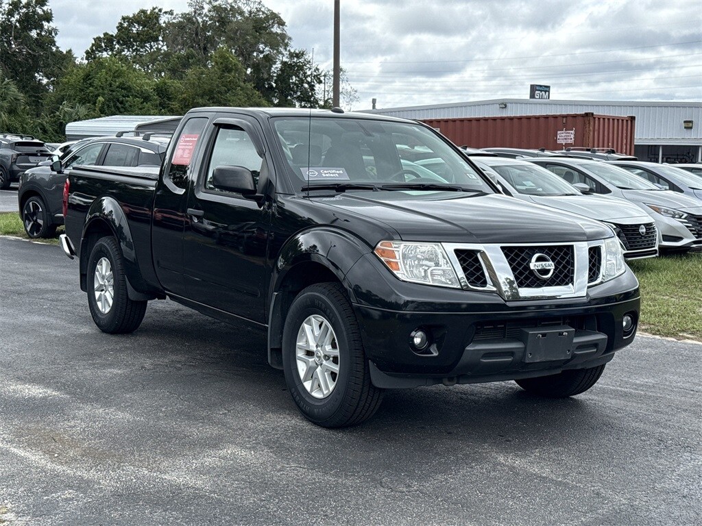 2018 Nissan Frontier SV photo 2