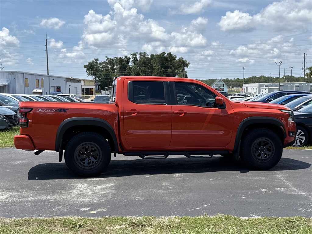 2025 Nissan Frontier PRO-4X photo 3