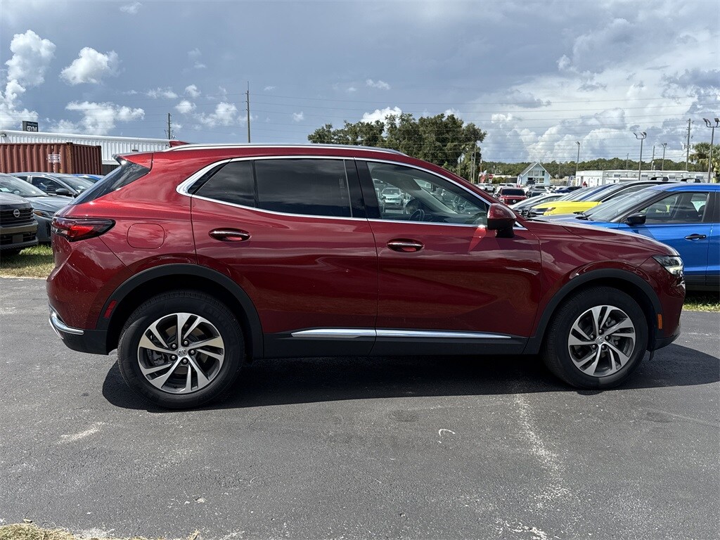 2022 Buick Envision Essence photo 4