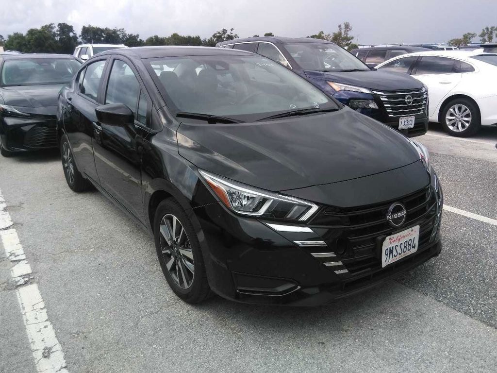 Certified 2024 Nissan Versa 1.6 SV Sedan