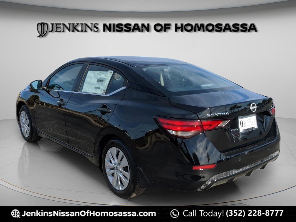 2025 Nissan Sentra S - Photo 6