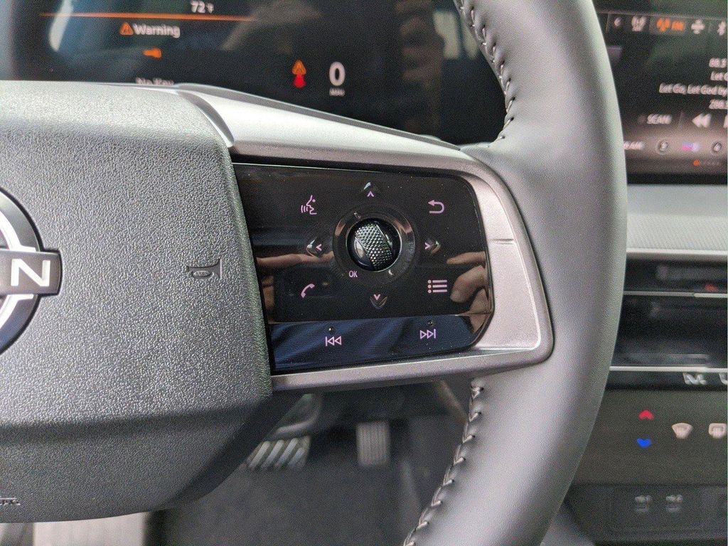 2025 Nissan Murano SV - Photo 36