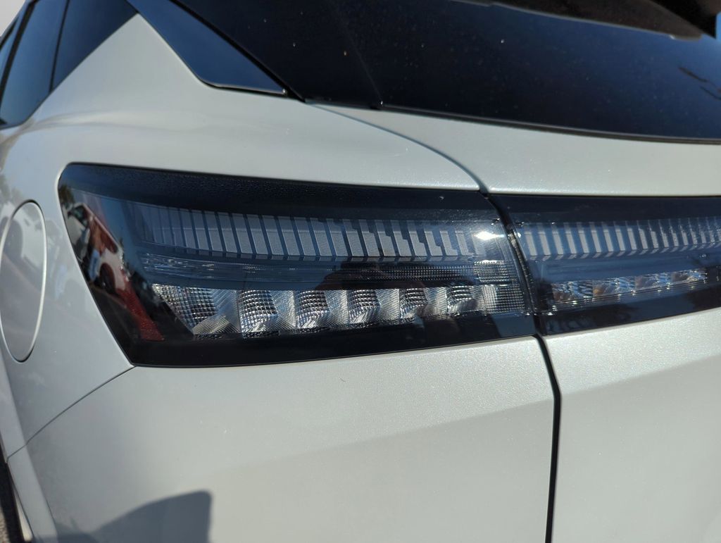 2025 Nissan Murano SL - Photo 14