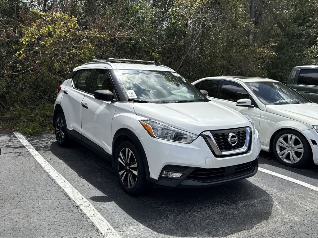 2020 Nissan Kicks SV
