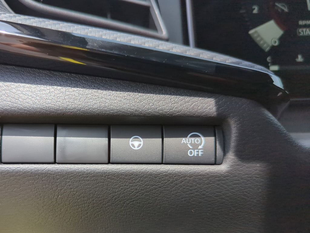2026 Nissan KICKS SR - Photo 30