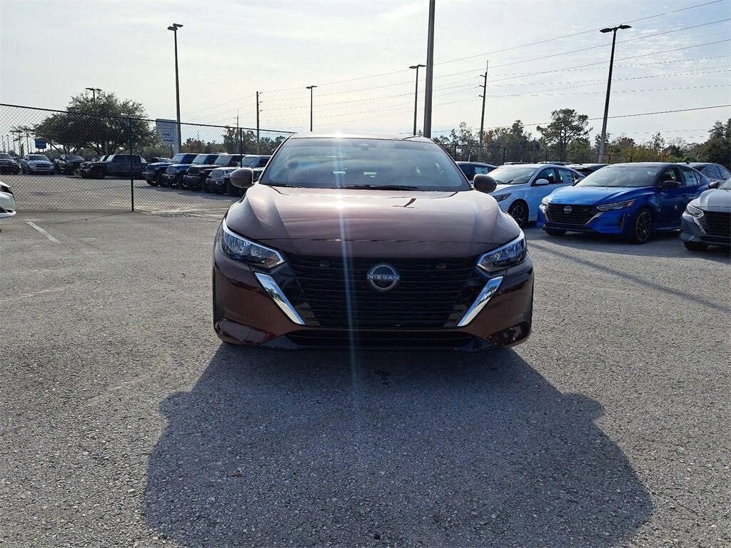 2025 Nissan Sentra SV photo 3