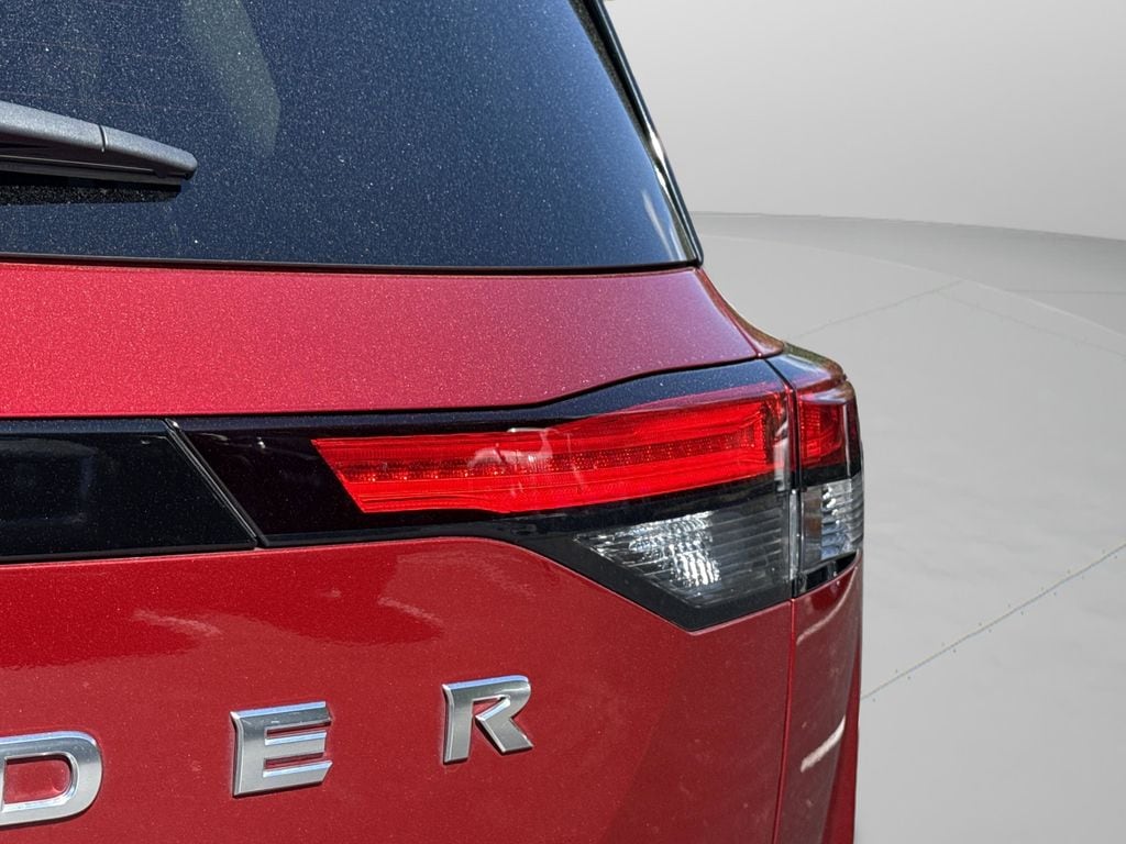 2023 Nissan Pathfinder SV - Photo 44