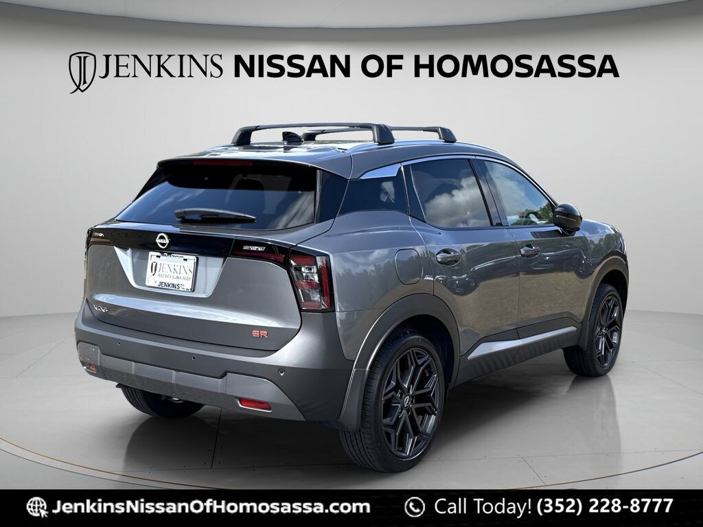 New 2026 Nissan Kicks SR SUV