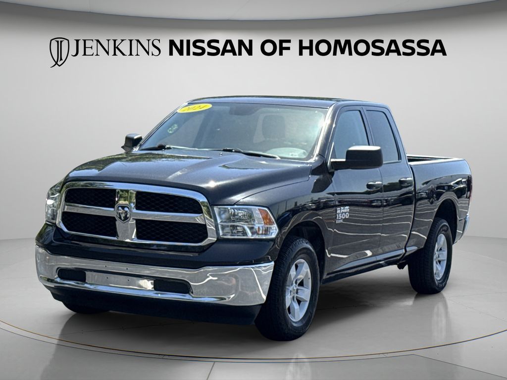 2024 RAM Ram 1500 Classic SLT - Photo 15