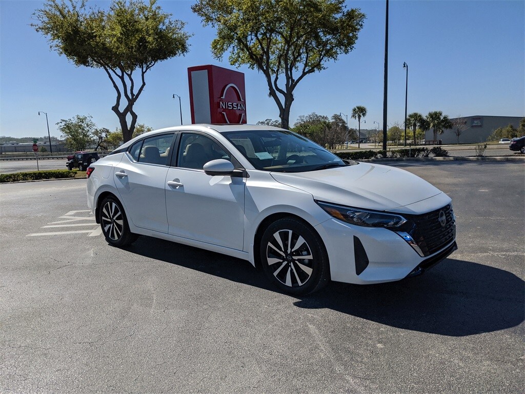 New 2025 Nissan Sentra SV Sedan