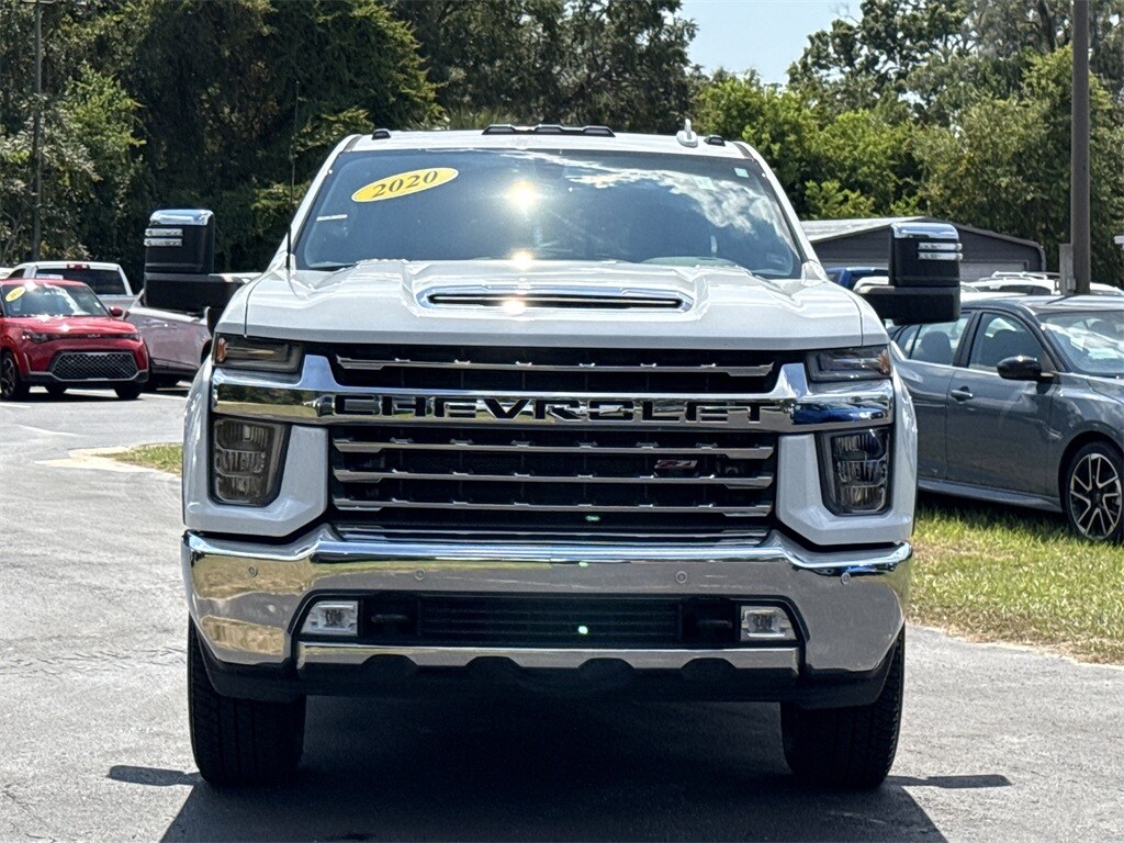 2020 Chevrolet Silverado 3500HD LTZ photo 2