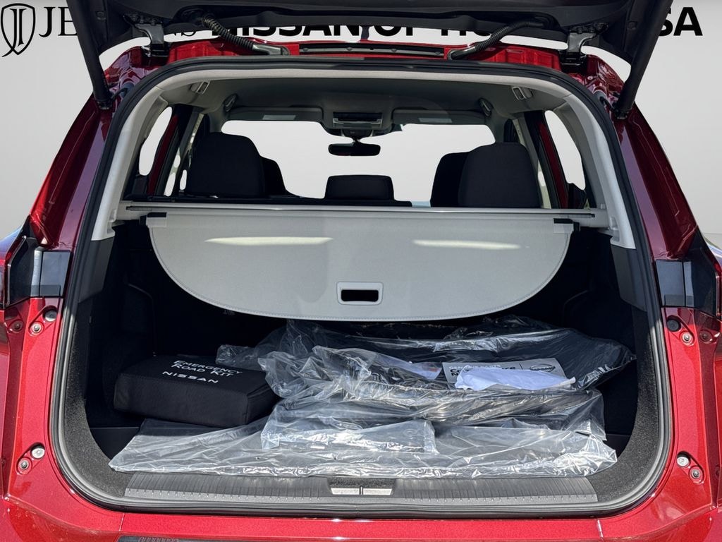 New 2026 Nissan Rogue SV SUV